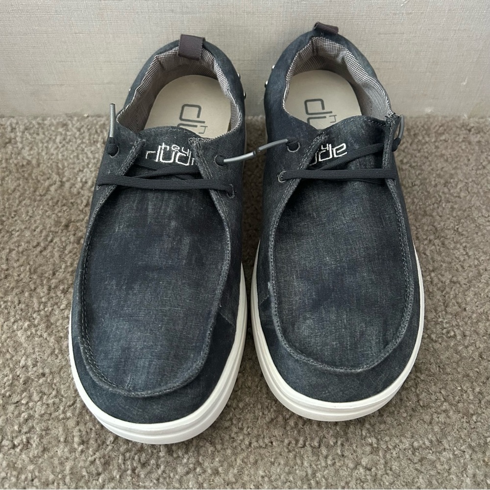 HEY DUDE WOMEN'S WENDY RISE PLATFORM IN RIVET ONYX GREY SHOES size 9.